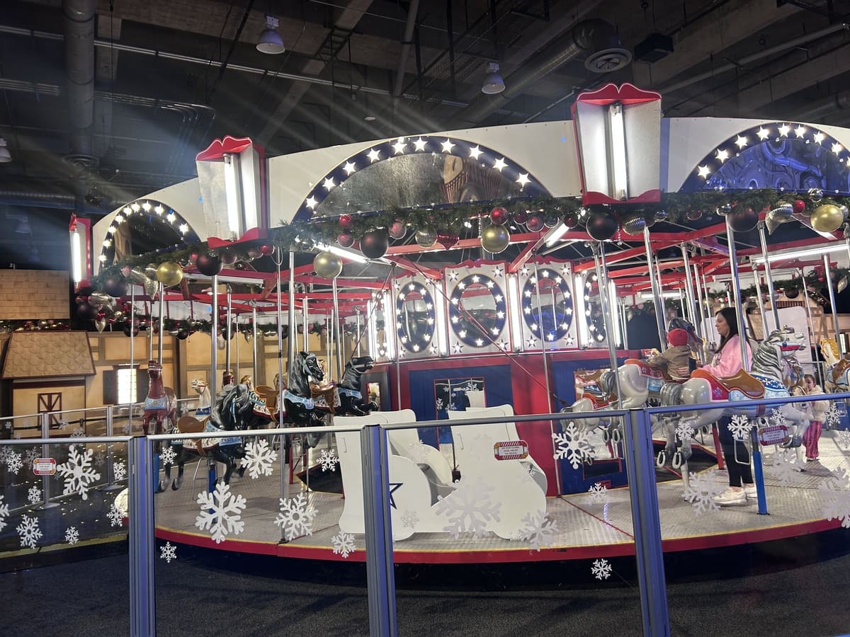 Gaylord Texan ICE! 18 Carousel at ICE! Gaylord Texan