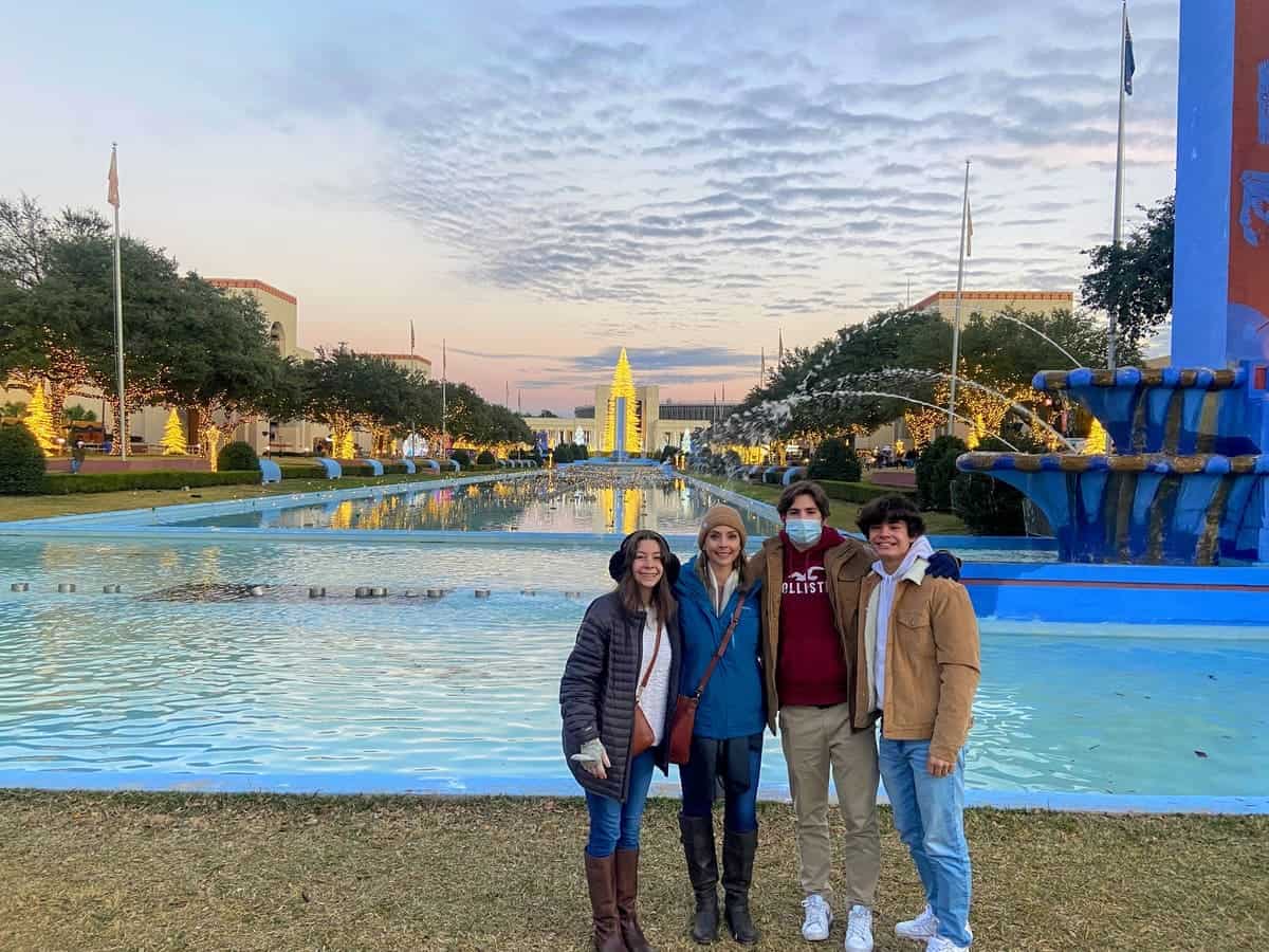 17 Best Things to Do in Dallas, Texas During Christmas Season 1 Christmas things to do in Dallas, Texas