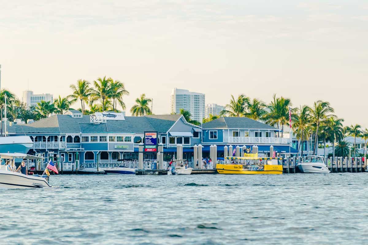 A Perfect Weekend in Fort Lauderdale 7 Dock and Dine at 15th Street Fisheries