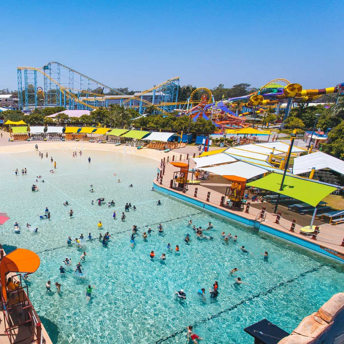 Things to do on the Gold Coast 4 DREAMWORLD & WHITEWATER WORLD
