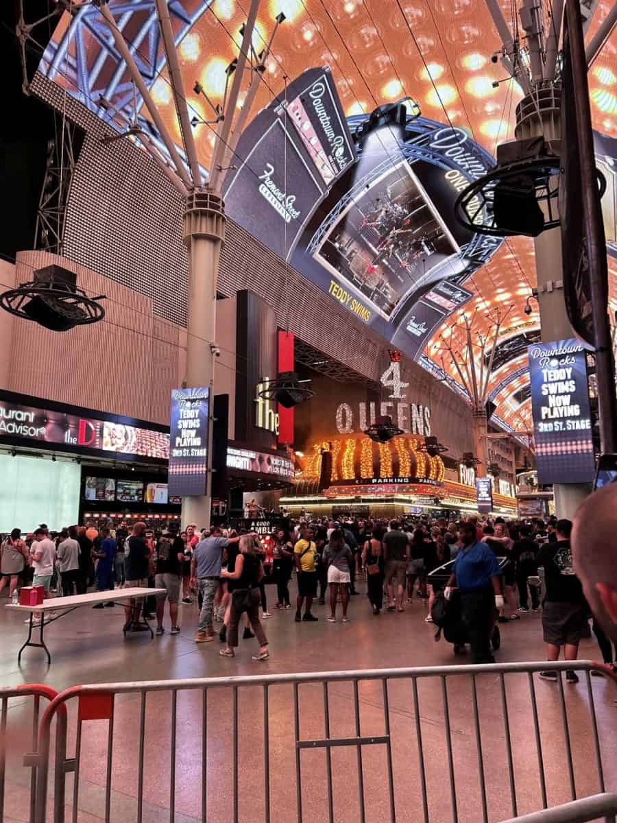 Where to See Fireworks in Las Vegas: The Best Viewing Spots 3 Fremont Street