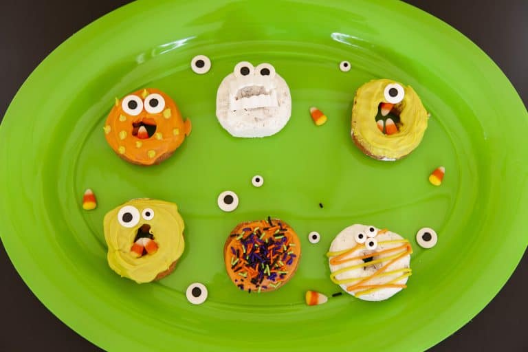DIY Easy Monster Donuts 23 How to make Monster Donuts