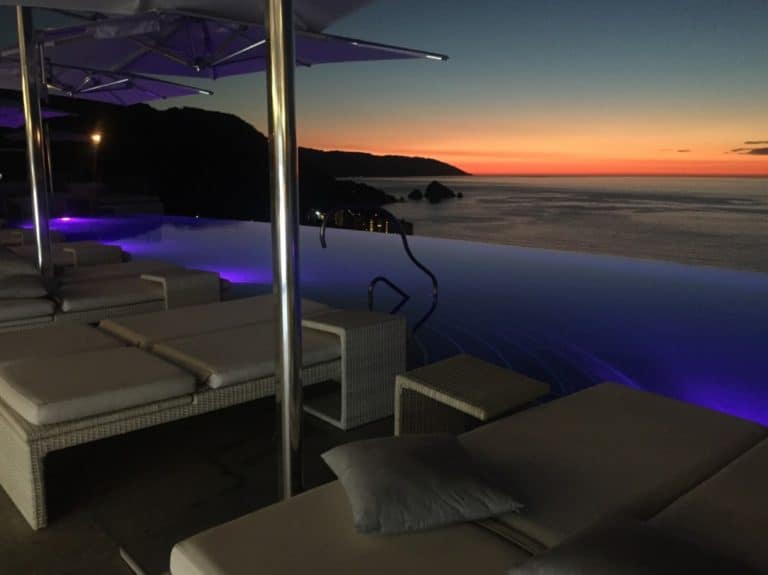 Hotel Mousai rooftop pool at night