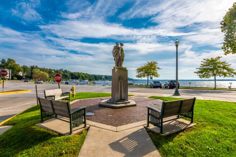 Lake Geneva, Wisconsin Travel Guide 20 Lake Geneva
