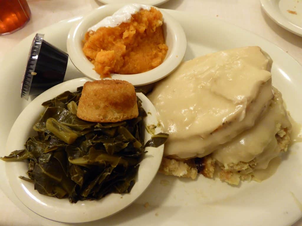 2 Day Atlanta Itinerary for Families 7 Mary Mac's