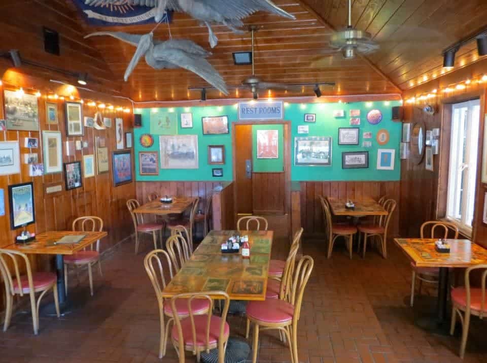 14 Things to Do in Pass-a-Grille Beach 7 Seahorse Restaurant